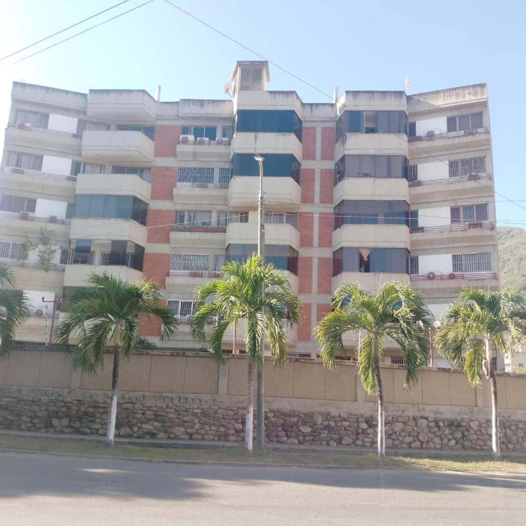 Comodo Apartamento Vacacional Caraballeda Exterior photo